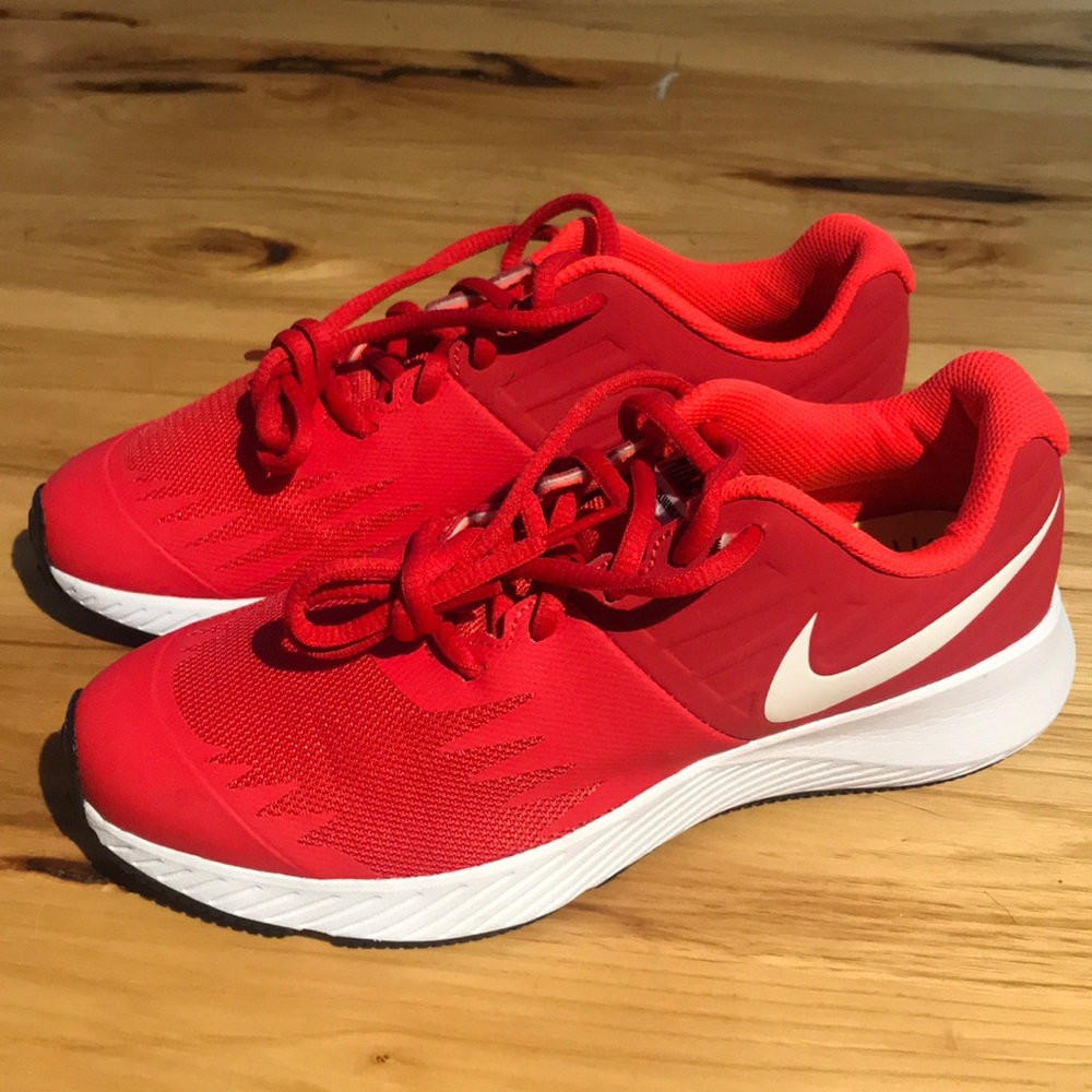 COPY - Boys Nike sneakers